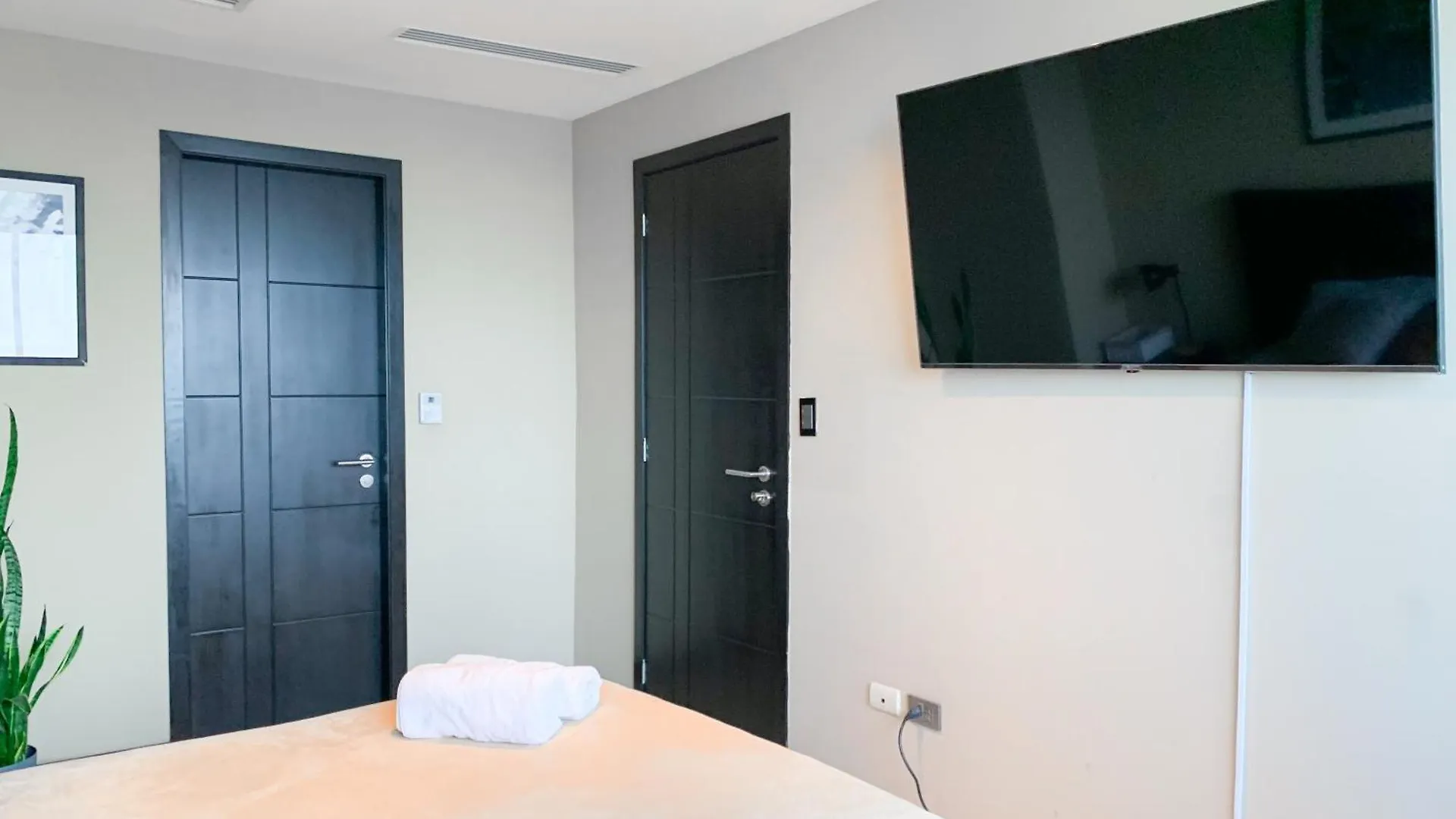 Suite Vista Al Rio En El Mejor Lugar De Guayaquil Ecuador