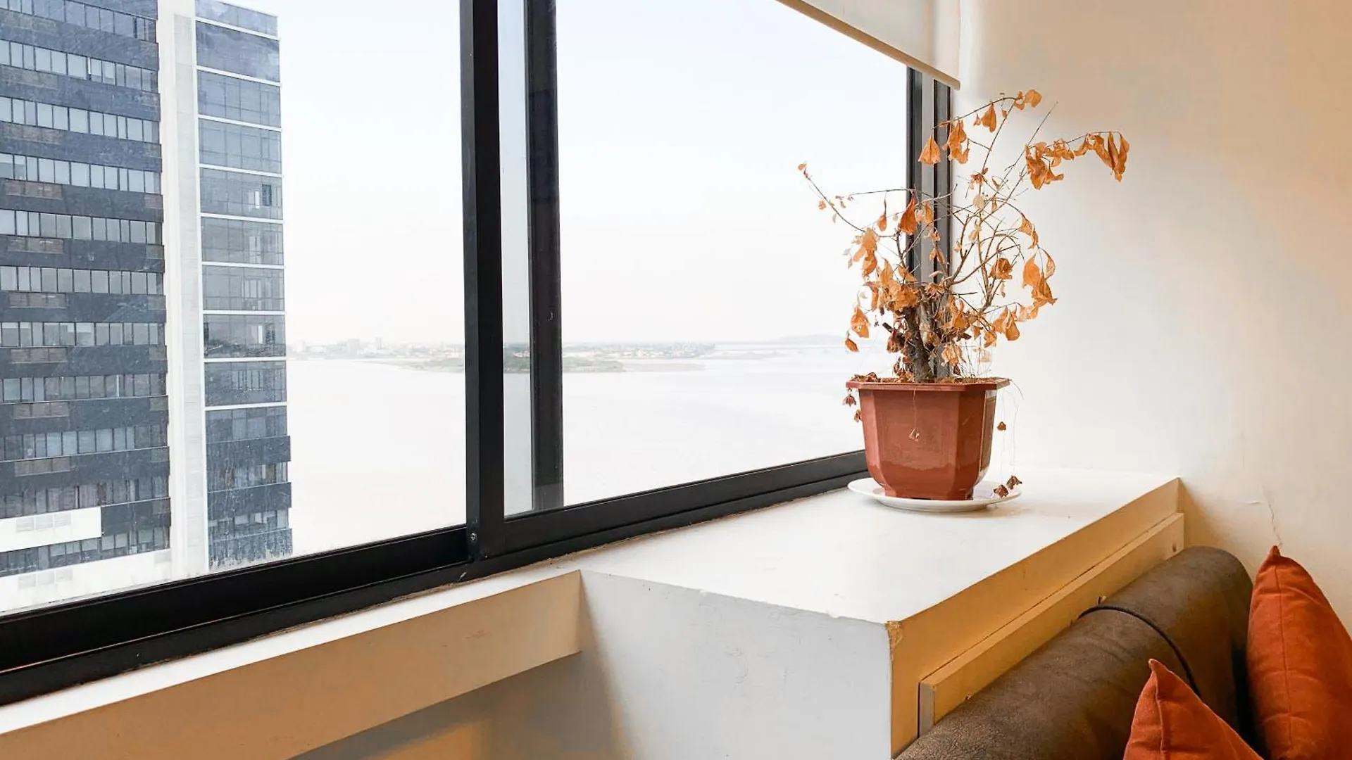 Suite Vista Al Rio En El Mejor Lugar De Guayaquil Ecuador